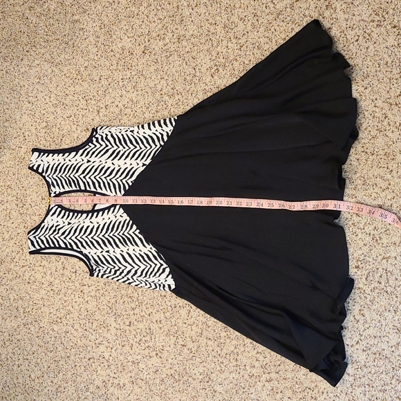 4. Free People Walk in the Park white and black print back cutout minidress - Picture 13 of 16